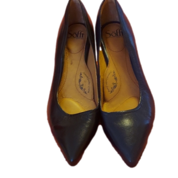 Shoes - Womens shoes navy blue I
